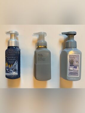 Bath & Body Works Iced Blue Foaming Hand Soap